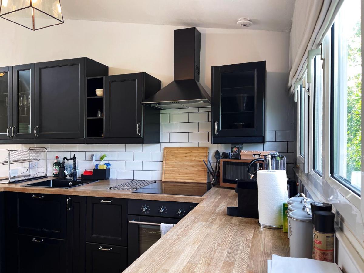 Pam'S Apartment At Chelsea Лондон Екстериор снимка